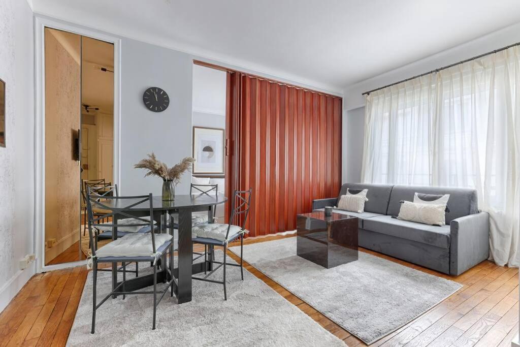 Matignon Saint-Honore : Magnifique Appartement 1Br Párizs Kültér fotó