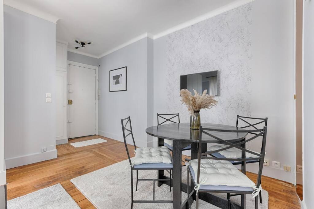 Matignon Saint-Honore : Magnifique Appartement 1Br Párizs Kültér fotó