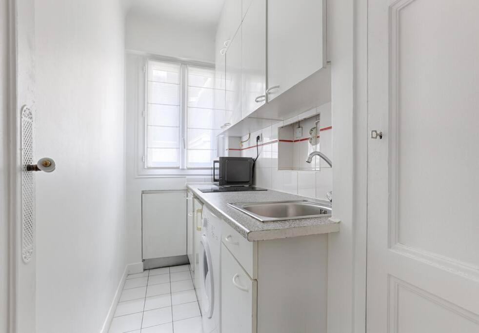 Matignon Saint-Honore : Magnifique Appartement 1Br Párizs Kültér fotó