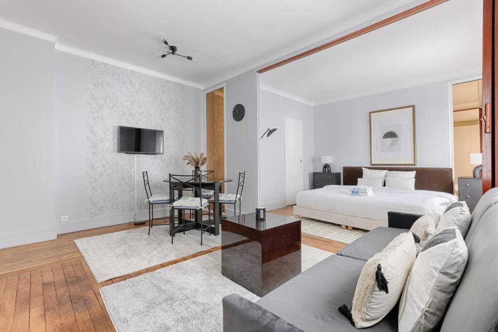 Matignon Saint-Honore : Magnifique Appartement 1Br Párizs Kültér fotó